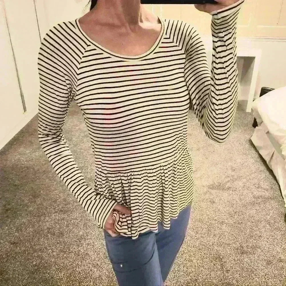 Nordstrom Soft Sailor Stripe Long Sleeve Empire Tee Crewneck Classic Black White